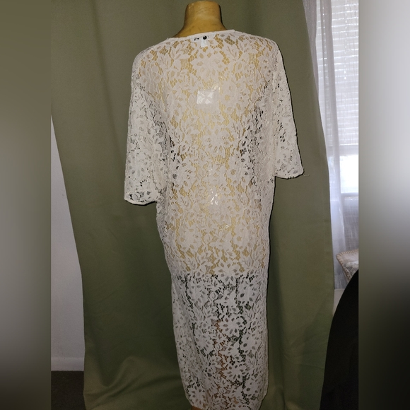 Beach Cover-up - Picture 2 of 2